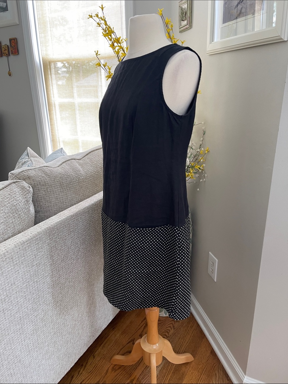 Black Linen Blend Sleeveless Dress with Polka Dot Hem | Women’s Medium